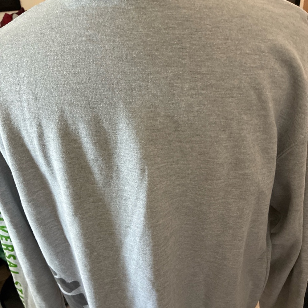 Universal Studios Hollywood Super Nintendo World Luigi Pullover Size XL - Picture 10 of 12